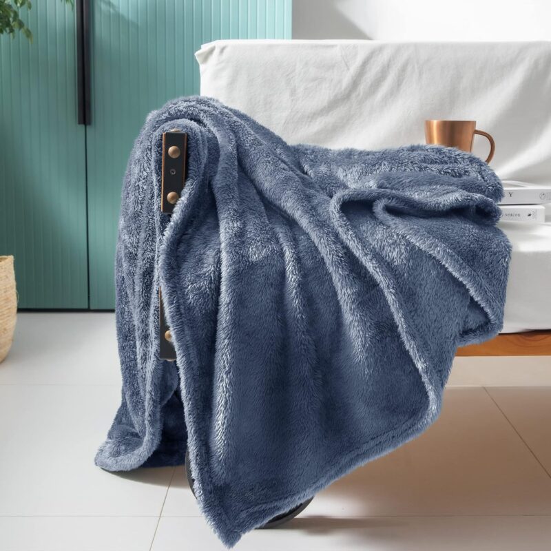 Exclusivo Mezcla Plush Fuzzy Fleece Throw Blanket Extra Large, Super Soft, Fluffy and Warm Blankets for Couch, Bed, All Season Use (50x70 Inches, Stone Blue) - Image 3