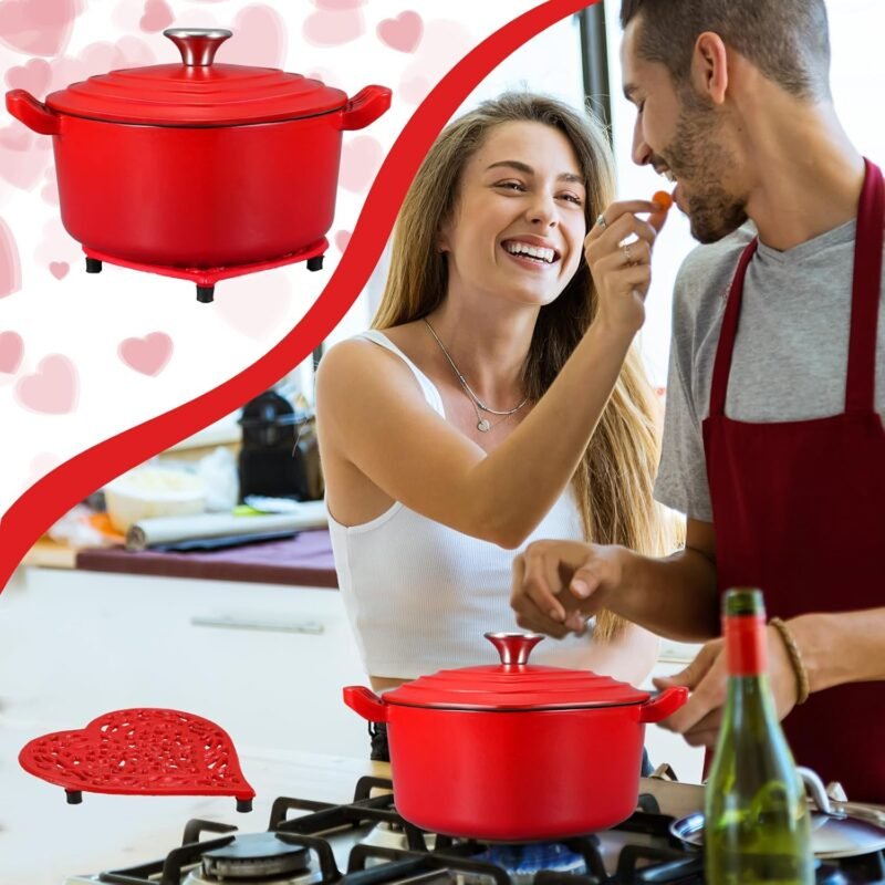 Hushee 2 Pcs Heart Cast Iron Dutch Oven for Bread Baking, 2 Quart Red Heart Shaped Enameled Dutch Oven Pot with Lid and Trivet, Dual Handles Cast Dutch Oven for Marinate Cook Refrigerate - Image 2