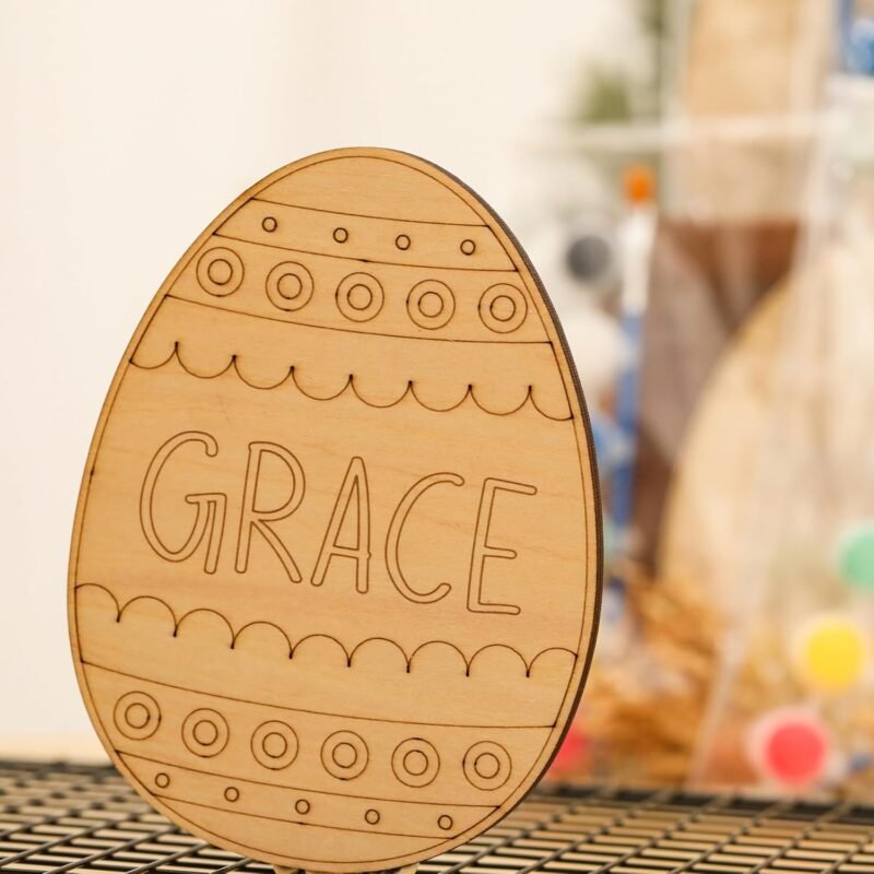 Personalized Easter Egg Painting Kit,Custom Wooden Egg with Kid’s Name,DIY Easter Craft Set for Basket Stuffers, Gift for Family or Grandchilds,Holiday Party Decoration (Set of 5 Egg)