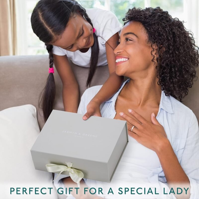 Jasmyn & Greene Luxury Bath Gift Set for Women - 10 Relaxing Valentines Day Gifts for Women with Lavender Self Care Gifts for Mom, Home Spa Gift Baskets for Women, Birthday Gifts for Women - Image 3