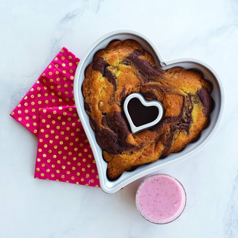 Nordic Ware Elegant Heart Bundt, 10 Cup, Toffee - Image 3