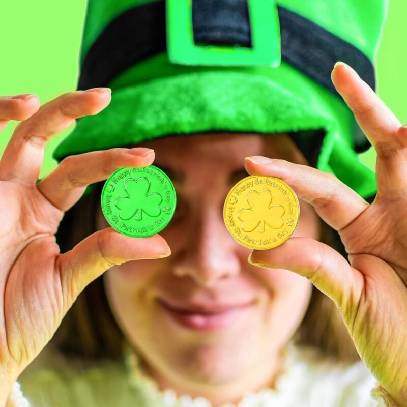 120 PCS St Patricks Day Decorations, 1.4 in Shamrock St Patricks Day Coins, Gold Green Lucky Coins Fake Coins Plastic Coins St Patricks Day Gold Coins, Shamrock Decoration St Patricks Day Party Favor - Image 4
