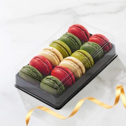 Pastry Chef's Boutique Clear and Black Base Plastic French Macarons Small Gift Boxes - Holds 12 Macarons - Cavity Size 1.76'' x 1'' - Pack of 10