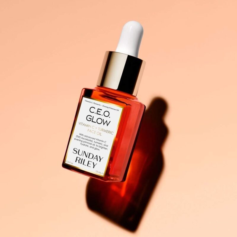 Sunday Riley C.E.O. Glow Vitamin C & Turmeric Face Oil - Image 2
