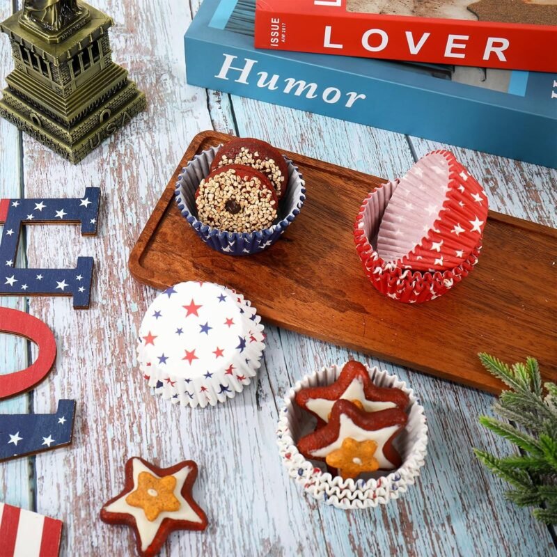 Whaline 600Pcs Patriotic Cupcake Liner Red White Blue Star Paper Baking Cup 4th of July Muffin Liner Cake Storage Container for Independence Day Party DIY Craft, 2 x 1.2 Inch - Image 3