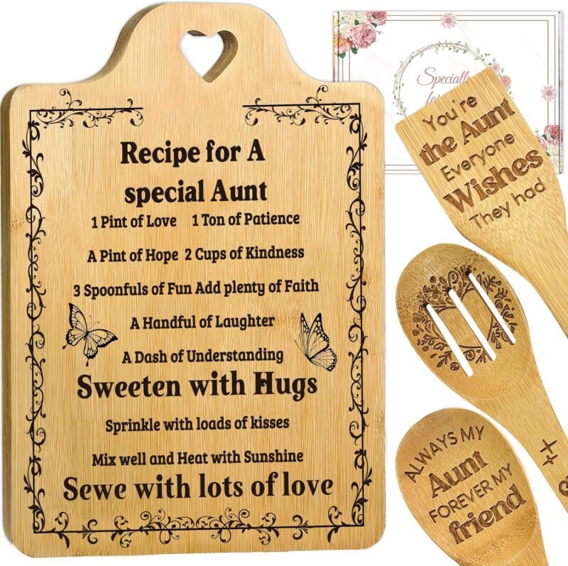 Personalized Aunt Gift, Recipe for a Special Aunt Cutting Board Set, Birthday and Christmas Gift for Aunt, Bamboo Kitchen Utensils Set with Engraved Messages