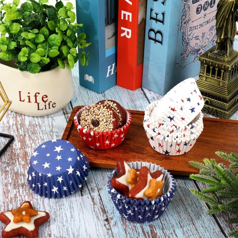 Whaline 600Pcs Patriotic Cupcake Liner Red White Blue Star Paper Baking Cup 4th of July Muffin Liner Cake Storage Container for Independence Day Party DIY Craft, 2 x 1.2 Inch - Image 4