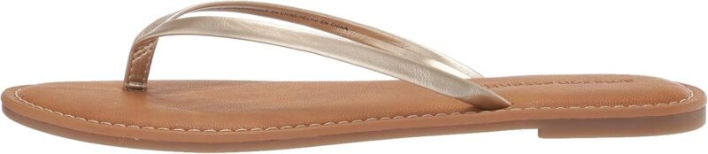 Amazon Essentials Women's Thong Sandal - Image 5