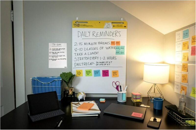 Post-it Super Sticky Easel Pad 25 x 30 Inches 30 Sheets/Pad 2 Pads (560) Large White Grid Premium Self Stick Flip Chart Paper Super Sticking Power - Image 18