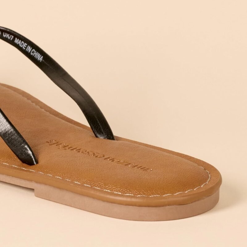 Amazon Essentials Women's Thong Sandal - Image 6