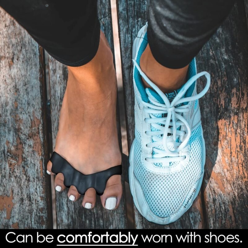 VYCE PrimalStep Toe Separators - Doctor Recommended - Correct Foot and Bunion Pain, Plantar Fasciitis - Toe Straightener to Improve Functional Athletic Mobility - Stretches to Fit (S/M) - Image 3