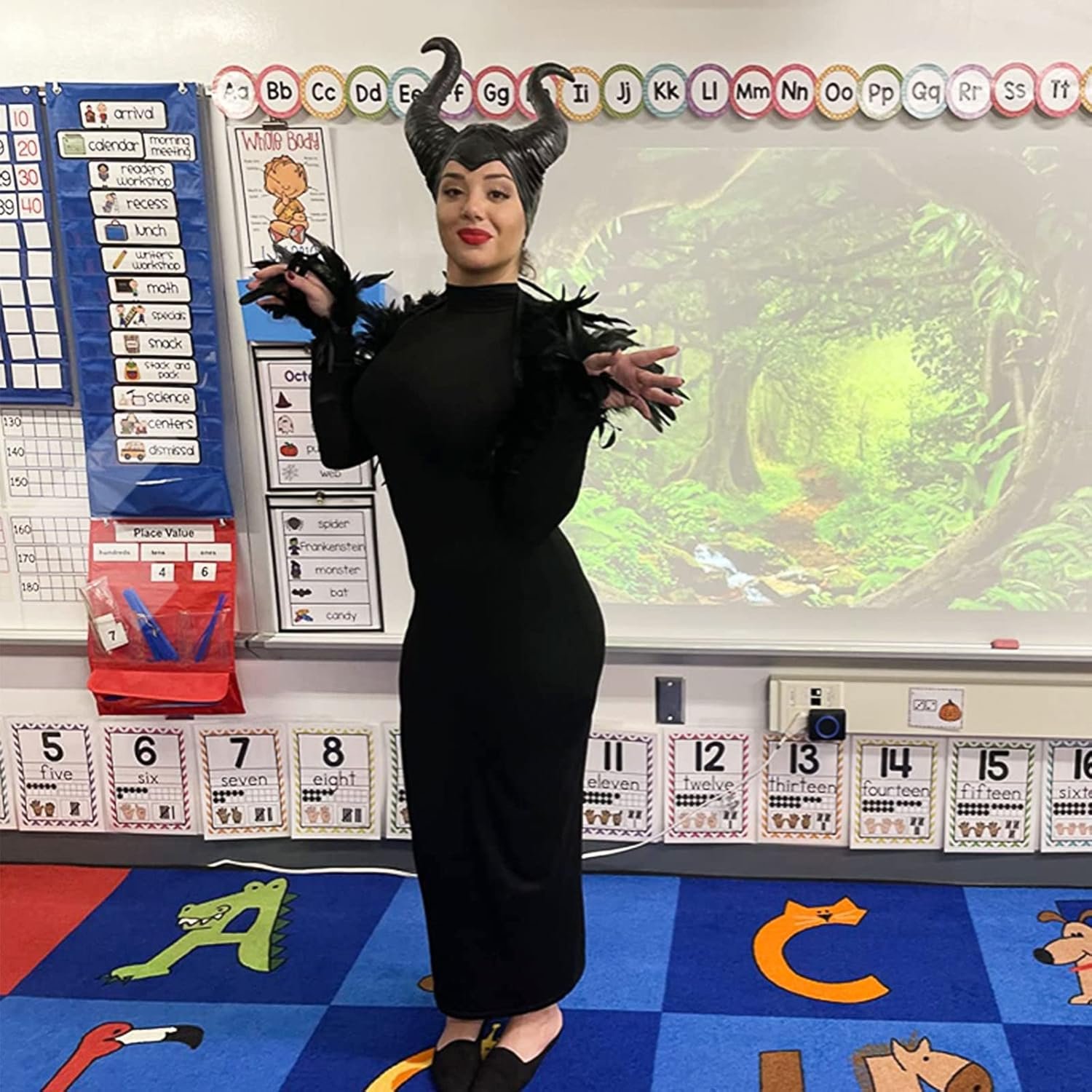 Uranshin Halloween Maleficent Costume - Black Long Women's Horns Queen Hat, Deluxe Magic Witch Headpiece Headdress for Women Adults - Image 4