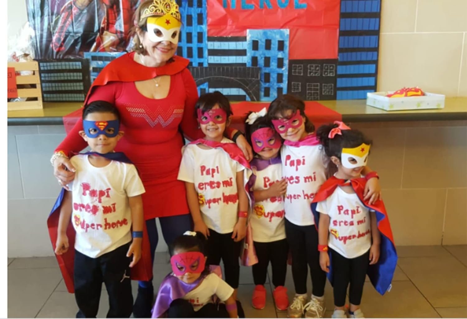 Superhero Capes Set and Wristbands Kids Costumes Halloween Christmas Cosplay Dress Up for Boys Girls - Image 7