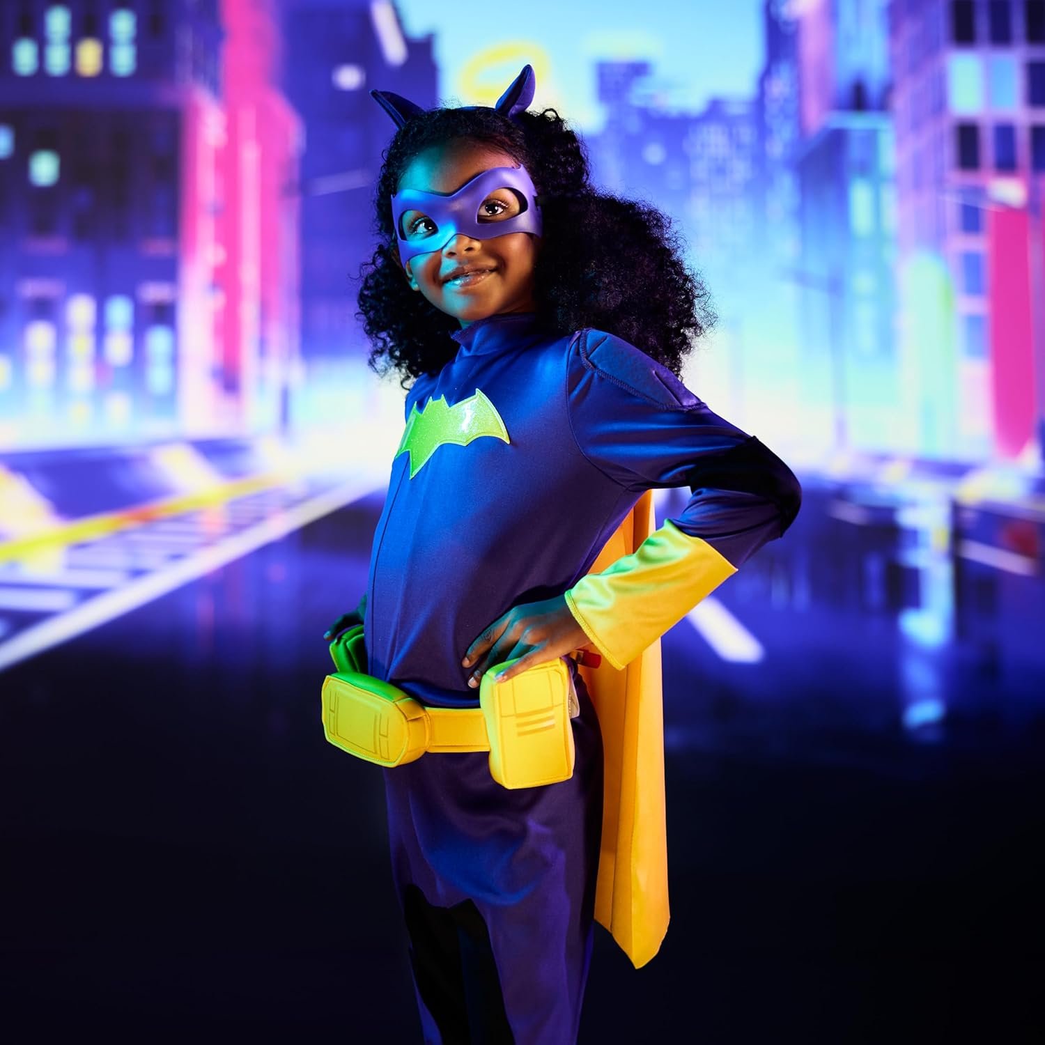 Disguise Batgirl Costume, Official Batwheels Deluxe Costume Outfit and Batgirl Mask - Image 5