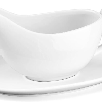 Yedio 18 oz Gravy Boat with Saucer, Large White Ceramic Gravy Boat, Boat and Tray for Turkey Beef Sauce, Salad Dressing, Creamer, Milk, Broth,Microwave and Dishwasher Safe