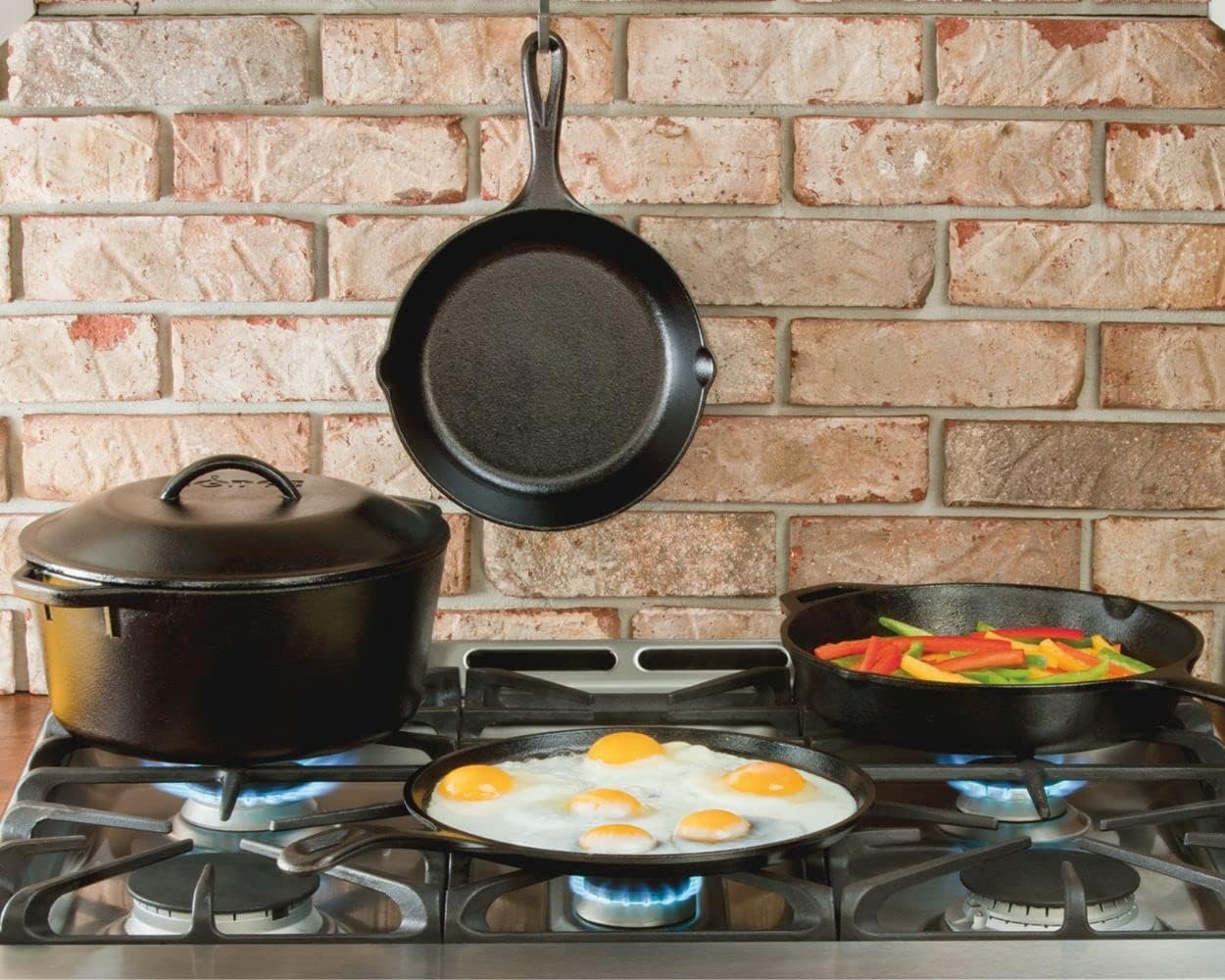 Lodge 12 Inch Cast Iron Skillet with Red Silicone Hot Handle Holder – Pre-Seasoned Frying Pan for Stove, Oven, Grill & Campfire – Made in the USA – Durable, Nonstick Cast Iron Cookware – Black - Image 4