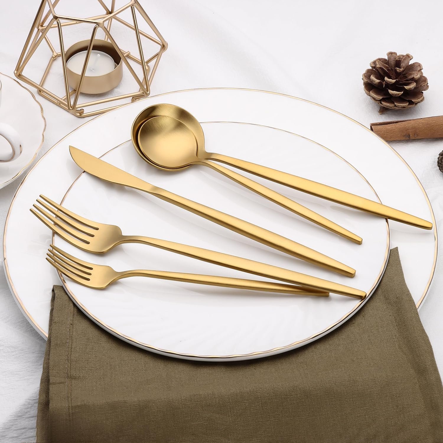 40 Piece Gold Silverware Set for 8, Terlulu Stainless Steel Flatware Set, Gold Cutlery Set Utensils Set, Tableware Include Forks Knives Spoons for Home Kitchen Restaurant Wedding, Satin Finish - Image 7