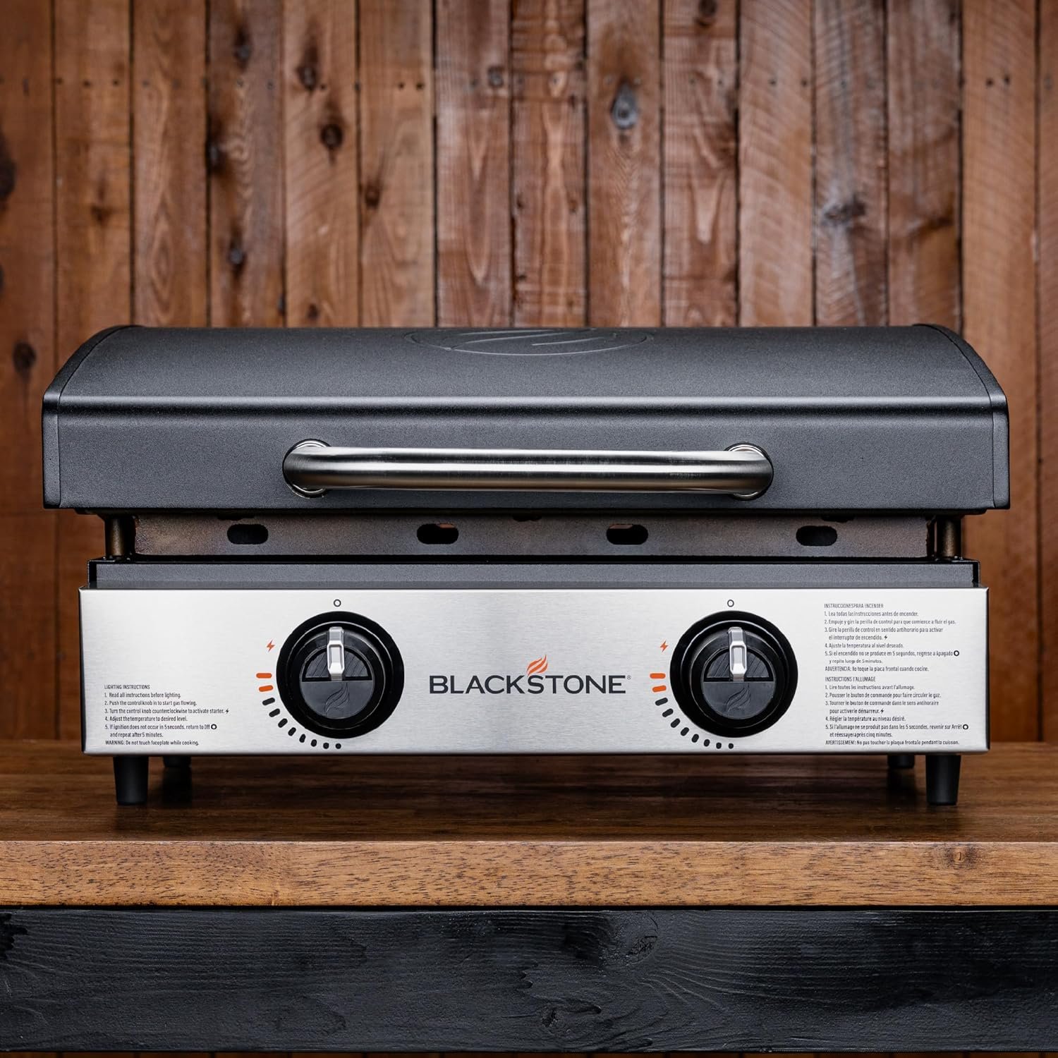 Blackstone 1813 Original 22” Tabletop Griddle with Hood and Stainless Steel Front Plate, Powder Coated Steel, Black - Image 6