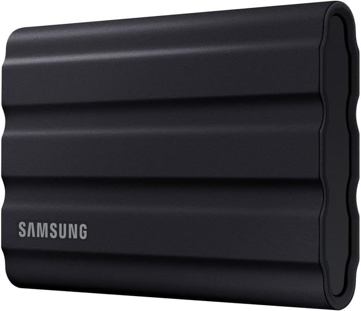 Samsung Portable SSD T7 Shield, 1TB, USB 3.2 Gen.2, 1050MB/s Read, 1000MB/s Write, Robust External Hard Drive Outdoor for Mac, PC and Smartphone, Black, MU-PE1T0S/EU - Image 5
