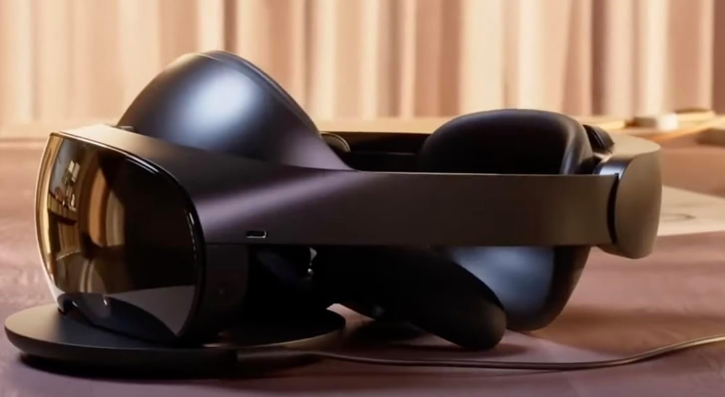 Meta Quest Pro Headset with Virtual Reality Field Trips 1-Month Subscription - Image 4