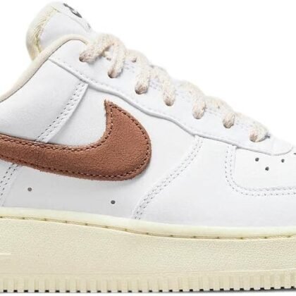 Nike Women's Air Force 1 '07 LX Coconut SZ 6