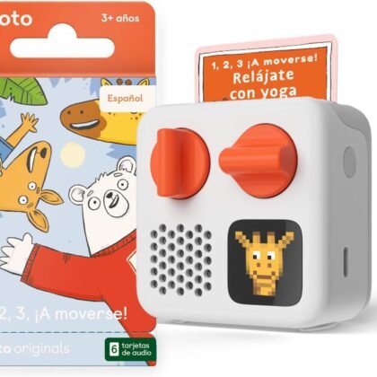 Yoto Mini (2024 Edition) + 1, 2, 3, ¡A moverse! Spanish Bundle – Kids Screen-Free Bluetooth Audio Player, All-in-1 Travel Device for Stories Music Podcast Radio, Use as Speaker or with Headphones