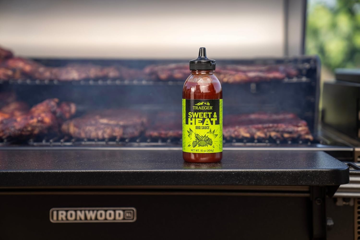 Traeger Grills SAU065 Sweet & Heat BBQ Sauce - Image 5