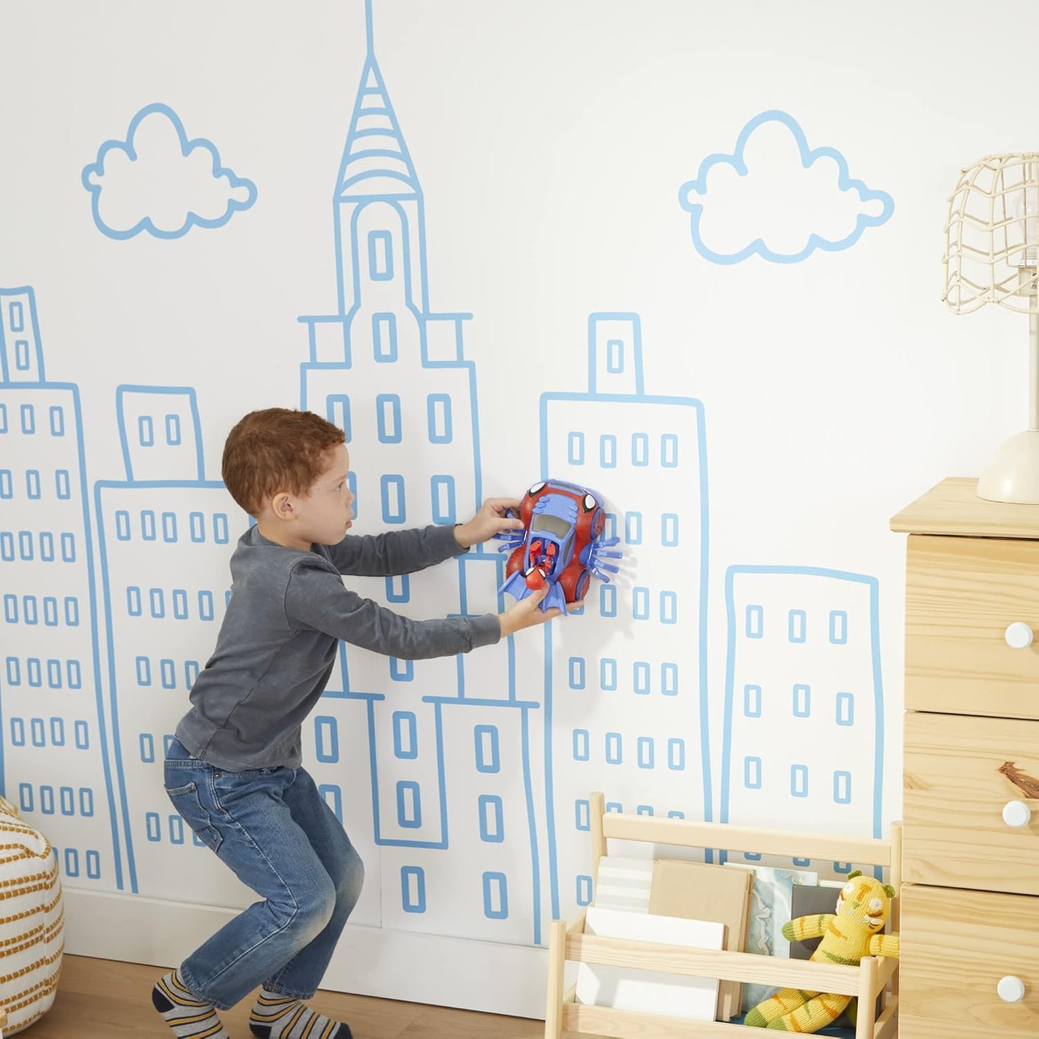 Spidey and His Amazing Friends Marvel Change 'N Go Web-Crawler and Spidey Action Figure, 2-in-1 Vehicle, 4-Inch , for Kids Ages 3 and Up - Image 10