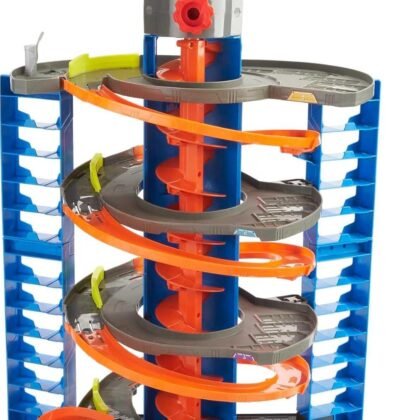 Hot Wheels City Mega Garage Playset with Corkscrew Elevator & Storage for 60+ Cars, Includes 1 Hot Wheels 1:64 Scale Vehicle, Gift for Kids 4 Years Old & Up, HFH03