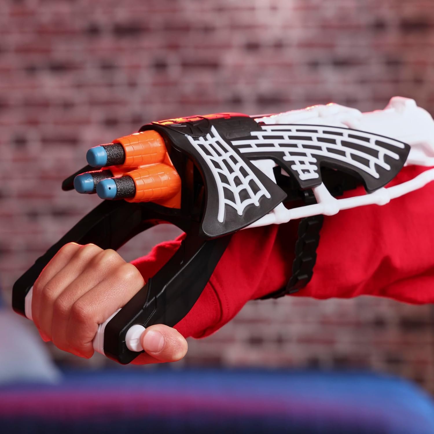 SPIDER-MAN Marvel Symbiote Tri-Shot Blaster & Mask, Role Play Gauntlet & Mask for Costume Additions, Super Hero Toys, Kids, Ages 5+ - Image 8