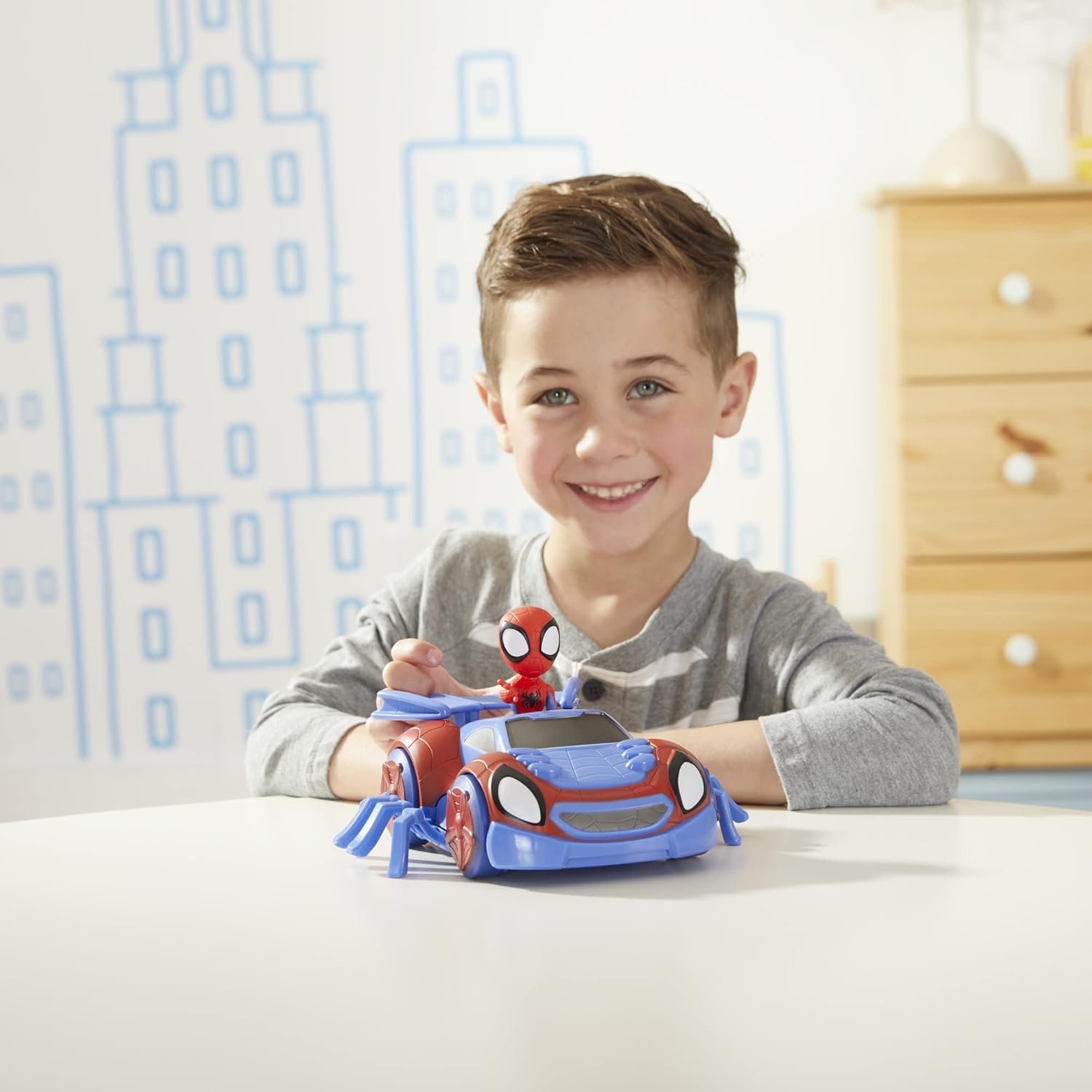 Spidey and His Amazing Friends Marvel Change 'N Go Web-Crawler and Spidey Action Figure, 2-in-1 Vehicle, 4-Inch , for Kids Ages 3 and Up - Image 9