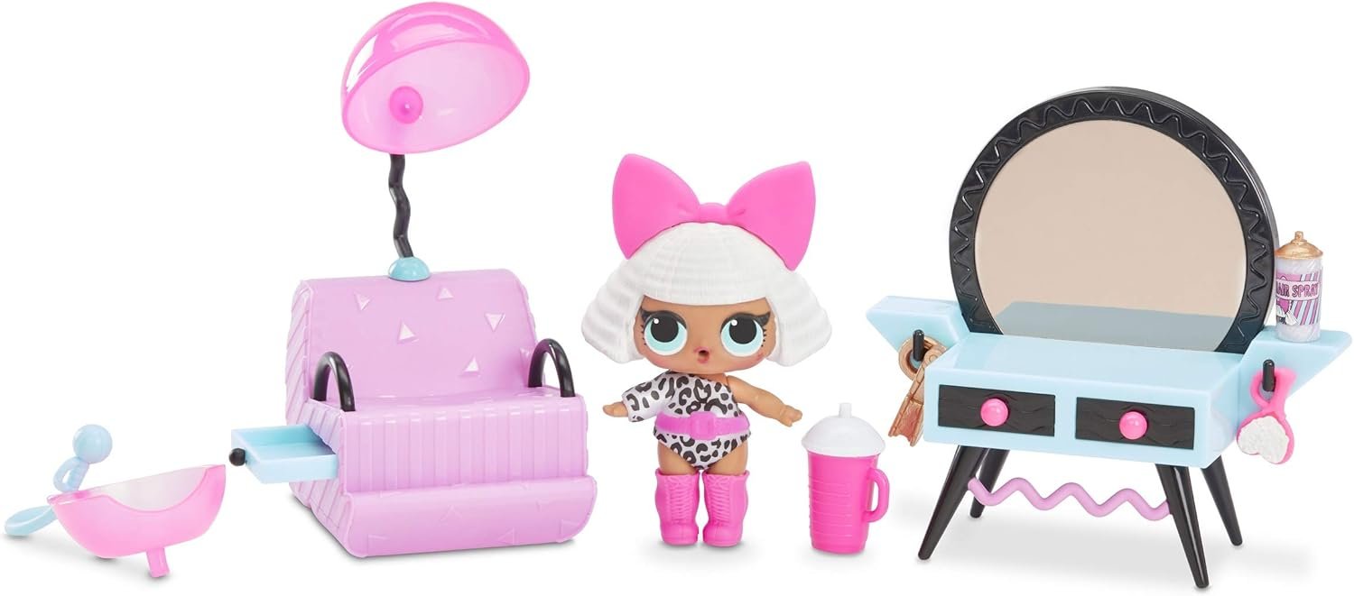 L.O.L. Surprise! Furniture Salon with Diva & 10+ Surprises