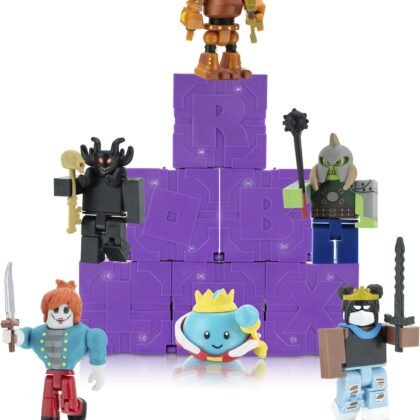 Roblox Action Collection - Series 11 Mystery Figure 6-Pack [Includes 6 Exclusive Virtual Items]