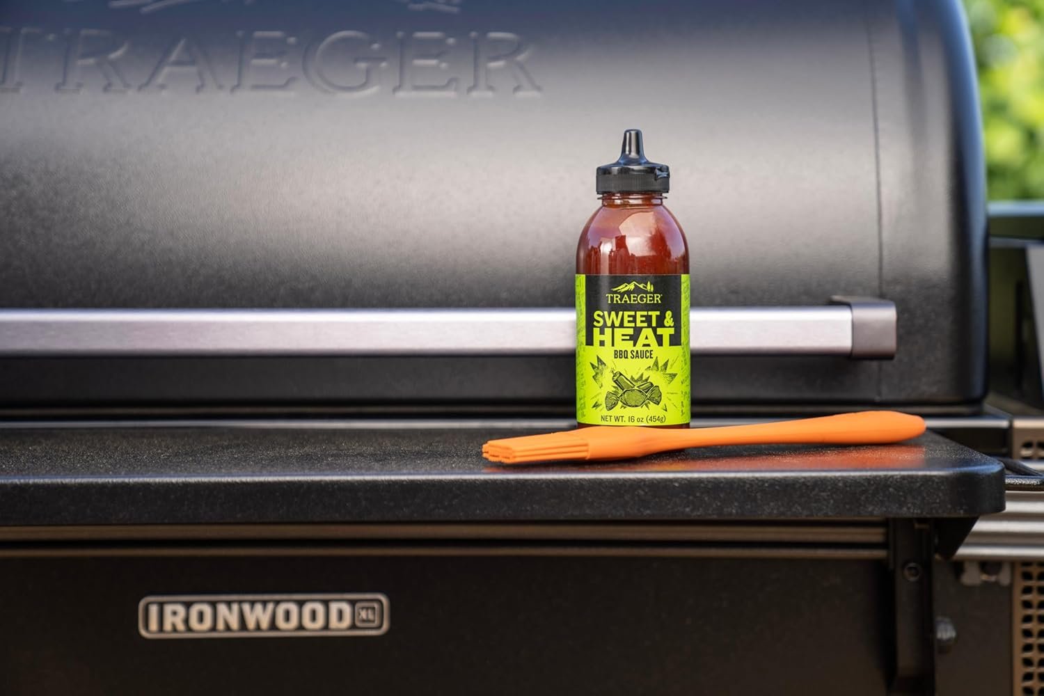 Traeger Grills SAU065 Sweet & Heat BBQ Sauce - Image 6