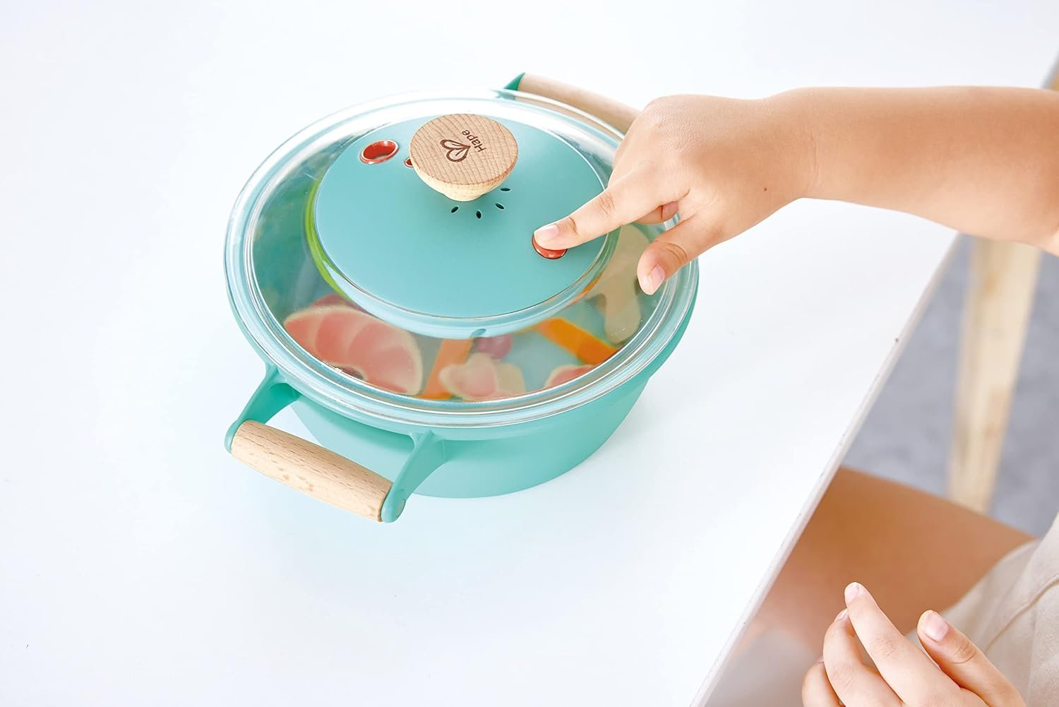 Hape Little Chef Cooking & Steam Playset | Toy Kitchen with Play Food and Accessories, for Children Ages 3+ Years - Image 5