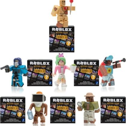Roblox Celebrity Collection - Series 10 Mystery Figure 6-Pack [Includes 6 Exclusive Virtual Items]