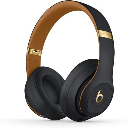 Beats Studio3 Wireless Over-Ear Headphones The beats Skyline Collection - Midnight Black (Renewed)