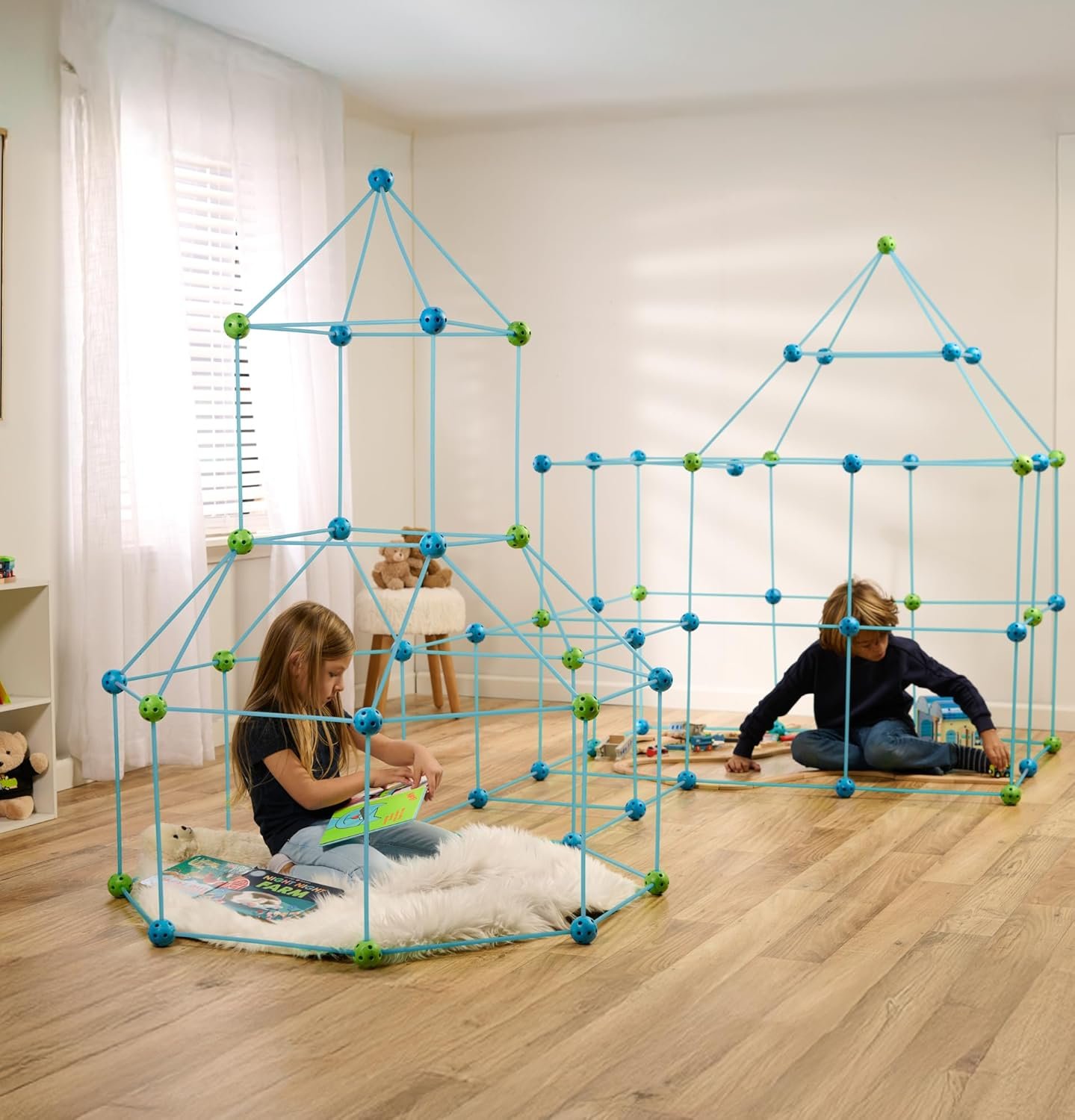 132 Piece Fort Building Kit - Indoor Play Engineering Set with Connecting Sticks & Balls - Creative STEM Building Toys for Kids Play Spaces, Tents & Hideouts - Image 7