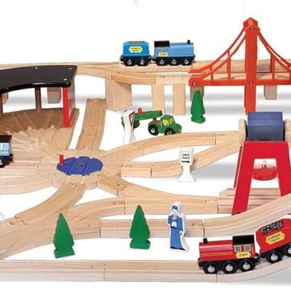 Melissa & Doug Wooden Railway Set, 130 Pieces