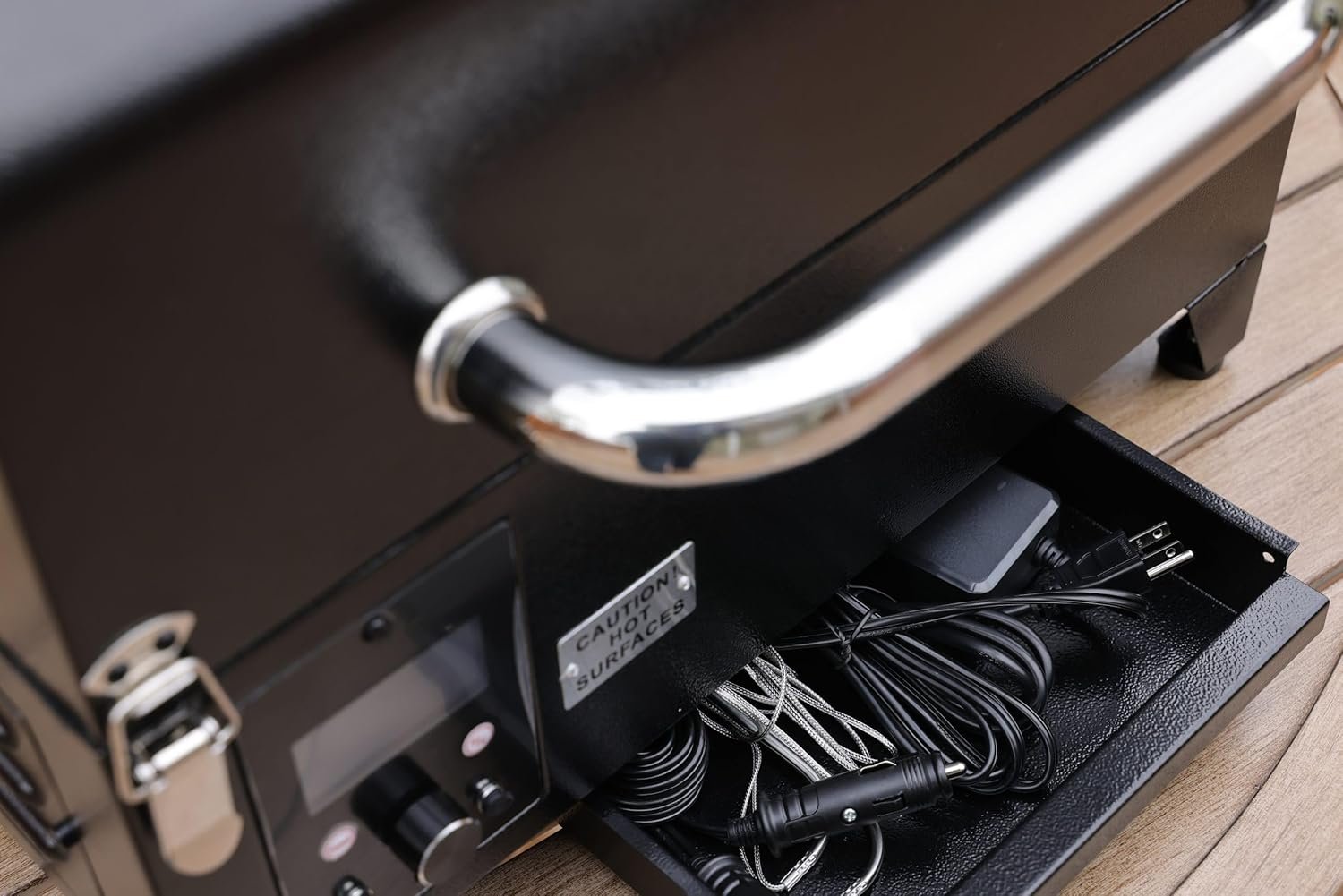 Freedom Stoves Portable Pellet Grill Smoker: Off-Grid BBQ for Camping & Tailgating, Fits Full Racks or Beer Can Chickens, 8.5LB Hopper, Peaked Lid, Dual Probes, 120V & 12V Compatible - Image 8