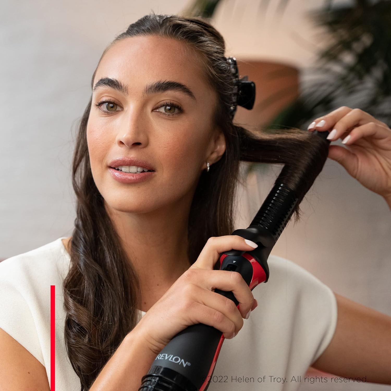 REVLON One-Step™ Blowout Styler | Dry and Curl Hair in One Tool - Image 3