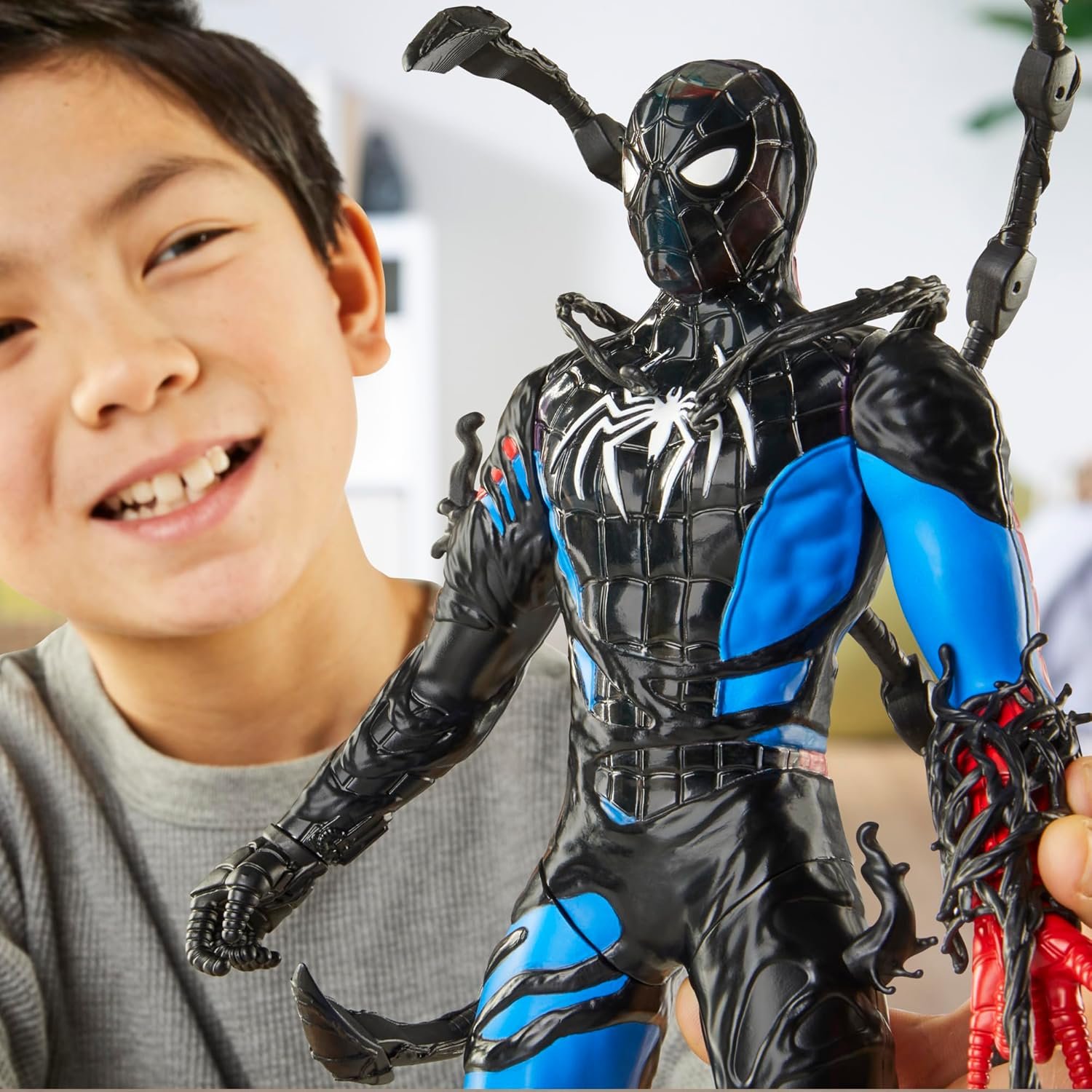 Marvel Spider-Man VenomVersus Spider-Man Liquid Shifter Action Figure with Accessories, 11-Inch-Scale Super Hero Toys for Kids Ages 4 and Up - Image 4