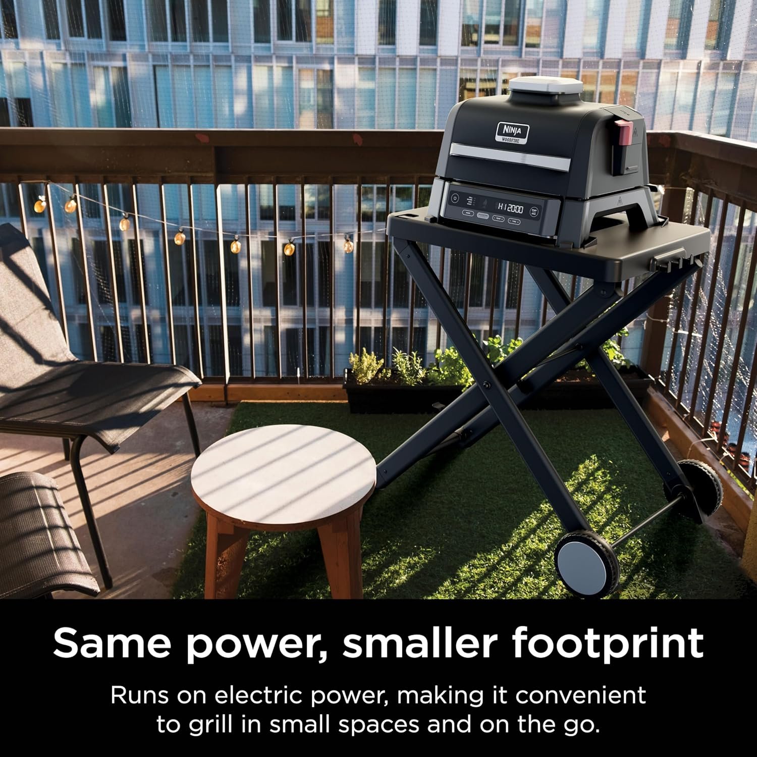 Ninja Woodfire Outdoor Grill & Smoker, 4-in-1 Functionality, Grill, Smoke, Bake, Roast, Authentic Woodfire Flavors, Electric Heat, OG301 - Image 5