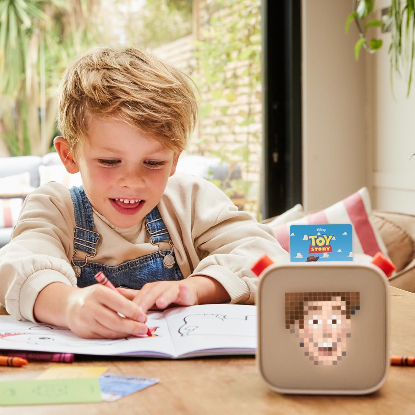 Yoto Fancy Nancy Audio Collection – Kids Audio Card for Use with Player & Mini All-in-1 Audio Device, Screen-Free Listening with Fun Stories for Playtime Bedtime & Travel, Ages 4+ - Image 3