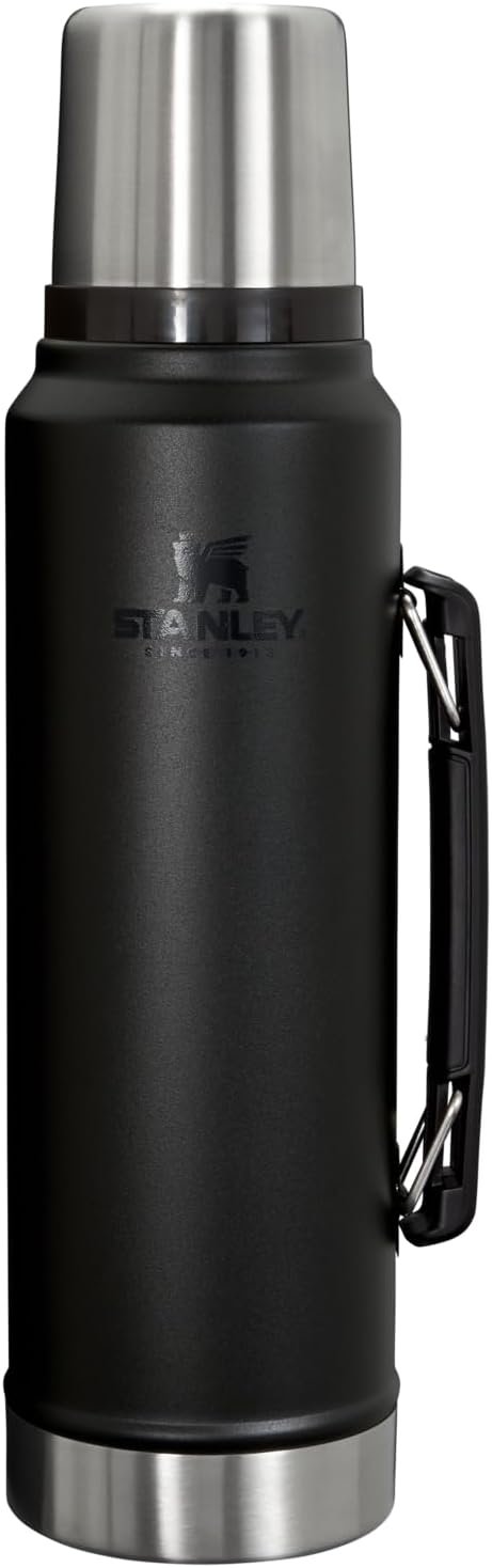Stanley Classic Legendary Vacuum Bottle