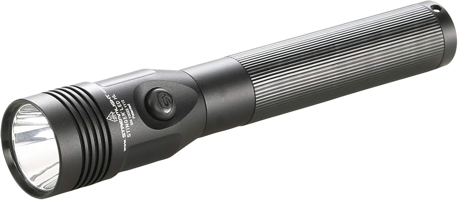 Streamlight 75431 Stinger LED High Lumen Rechargeable Flashlight with 120-Volt AC Charger - 800 Lumens, Black