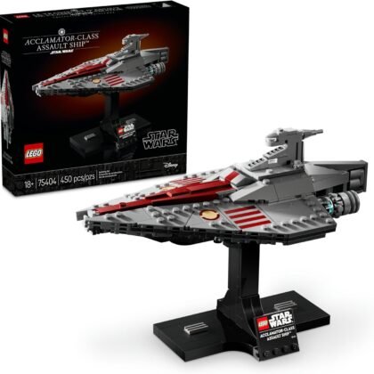 LEGO Star Wars Acclamator-Class Assault Ship Building Set for Adults - Star Wars Collectibles Set with Display Stand - Building Kit with 450 Pieces - 75404