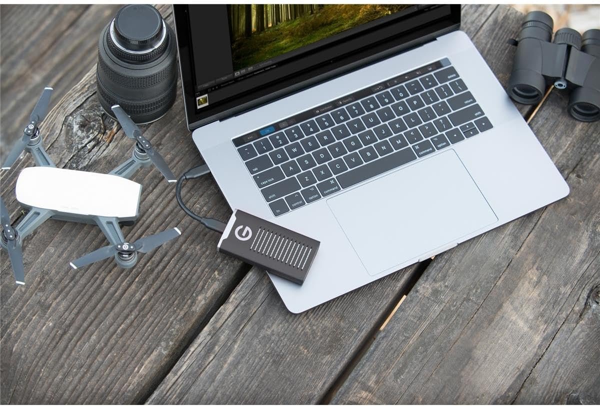 SanDisk Professional 4TB G-Drive SSD - Ultra-Rugged, IP67 Dust/Water Resistant, Portable External NVMe Solid State Drive, Up to 1,050 MB/s, USB 3.2 Gen 2 - SDPS11A-004T-GBANB - Image 9