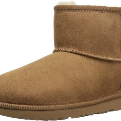 UGG unisex-child Classic Mini Ii