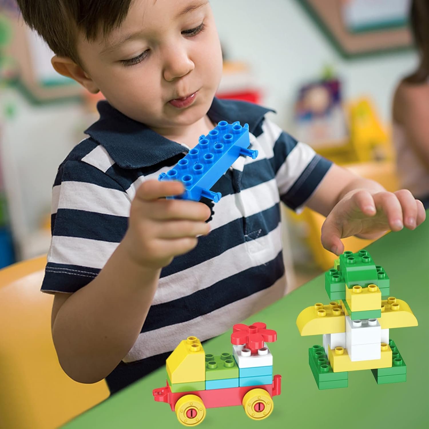 Cutedeer 258 Piece Classic Big Building Blocks Set for Kids Toddlers Compatible with All Major Brands, Large Building Bricks STEM Toys with Gift Box for All Ages Boys Girls - Image 3